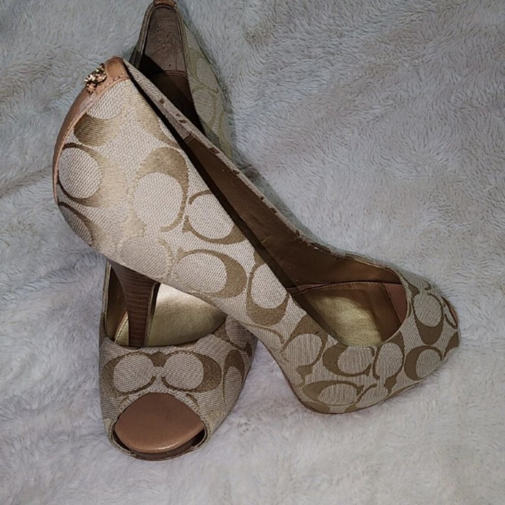 COACH Aldis Natural Tan Logo Peep Toe Platform Stiletto Sz 11B